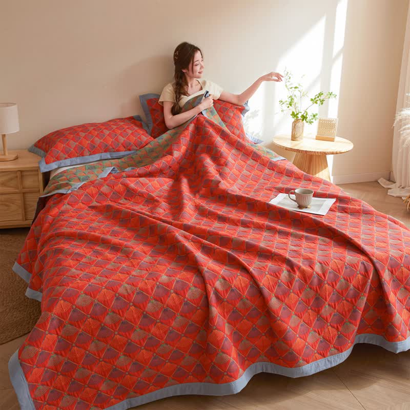 Cotton Gauze Quilt | Organic Cotton with Peacock Tail Design | Full/Queen Size Options