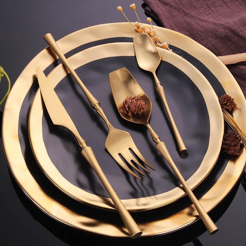 Cleo Cutlery Set