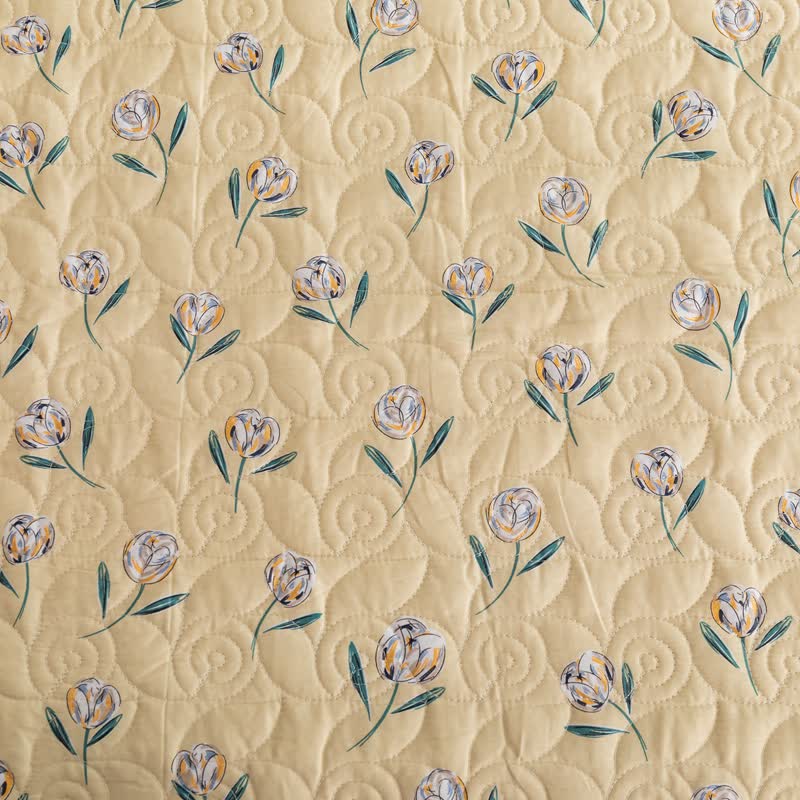 Rustic Tulip Quilted Bedding Set | 100% Organic Cotton | Quilt & 2 Pillowcases