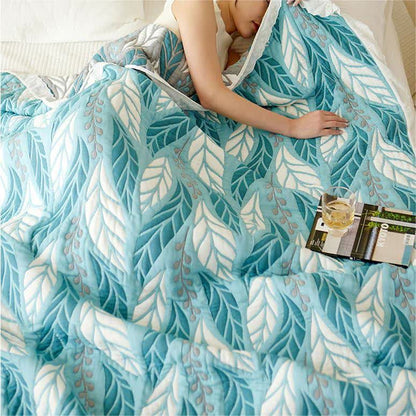 Bamboo Fiber Quilt | Eco-Friendly & Breathable | Full/Queen Size