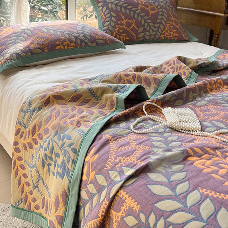Leaf Quilt Set | 100% Combed Cotton | King Size with 2 Pillowcases