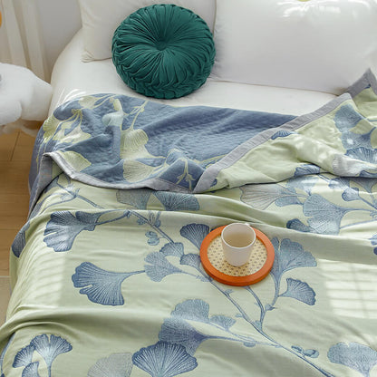 Ginkgo Leaf Reversible Quilt | 70% Cotton & 30% Soybean Fiber | Full/Queen/King Sizes