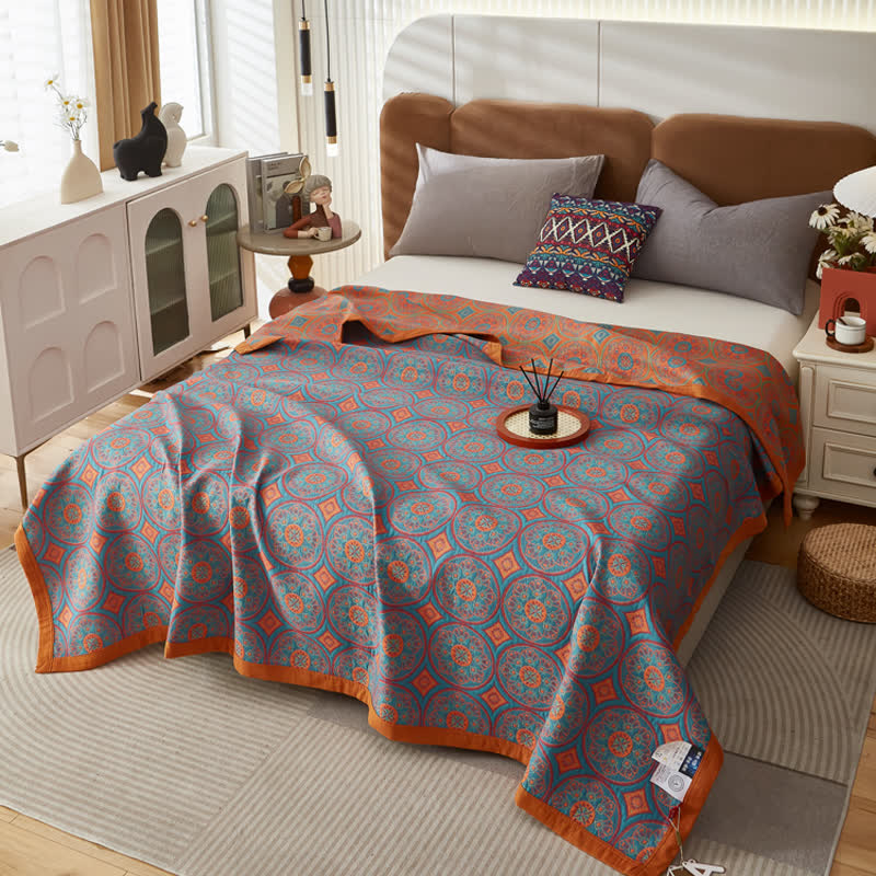 Cotton Quilt | Reversible Round Pattern | Full/Queen/Cal King Sizes