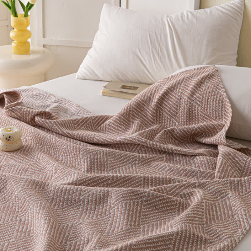 Neutral Diamond Print Quilt | 100% Organic Cotton | Full/Queen Size