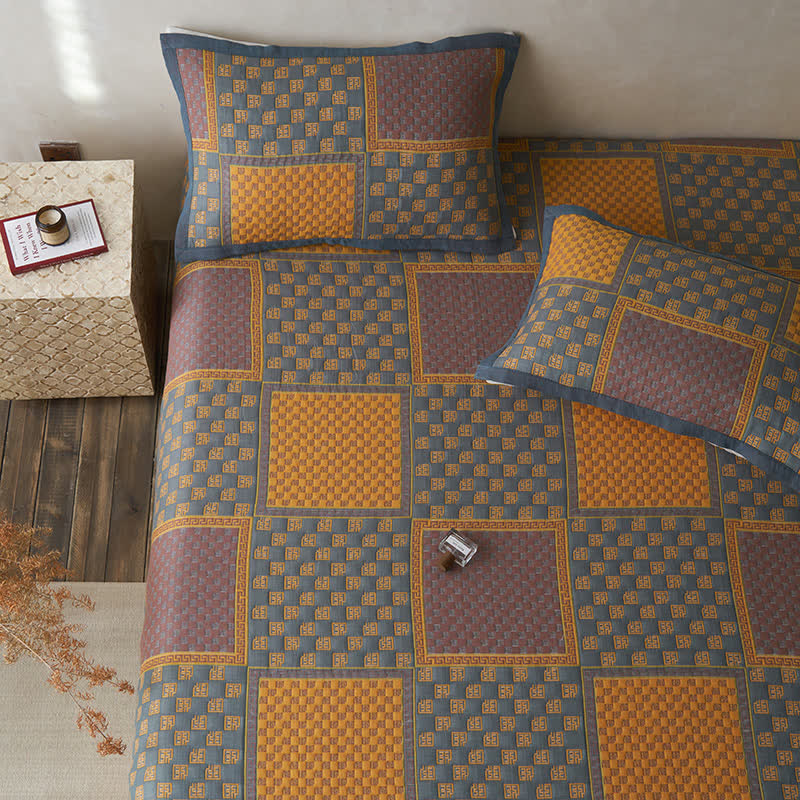 Cotton Gauze Quilt Set | 100% Organic Cotton | Retro Print with Pillowcases