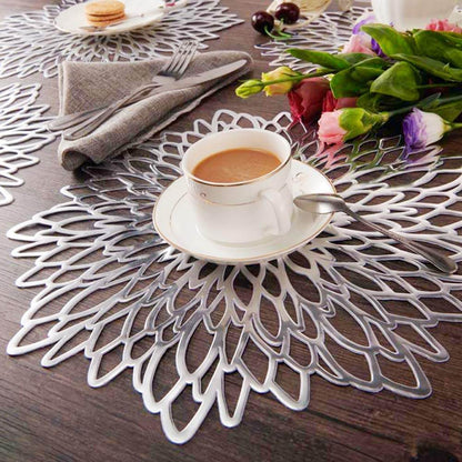 Round Dahlia Placemats | Durable Stain Resistant | Metallic Gold/Silver, 15.5"