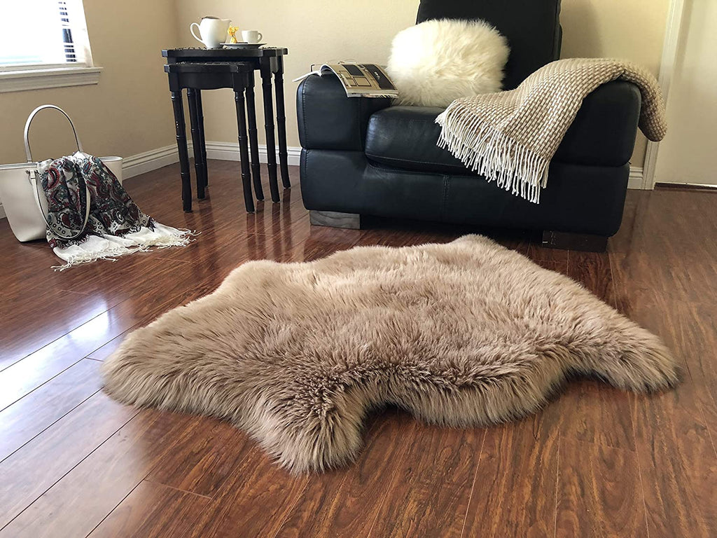 Extra Fluffy Sheep Fur Area Rug | Hypoallergenic Polypropylene | Single Pelt