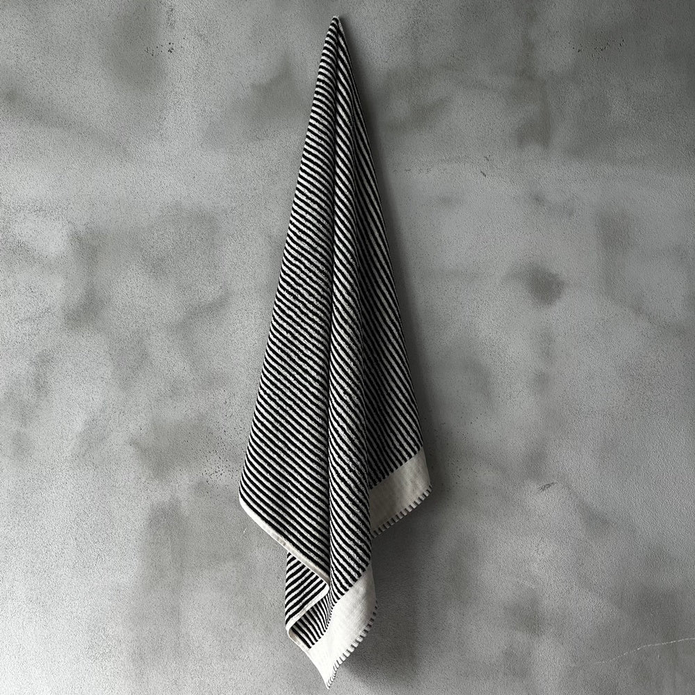 Zebra Bath Sheet | 100% Organic Turkish Cotton | 90 x 150 cm